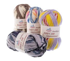Abby 200 self-patterning sock Yarn