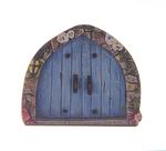 Wooden door decoration 8x7cm